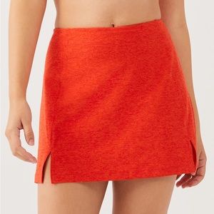 Outdoor Voices Warmup 2.5” Skort in Ladybug